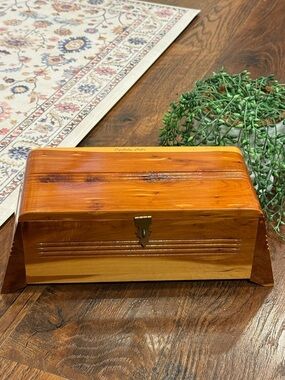 Wooden Keepsake Box - Honey Amber Finish